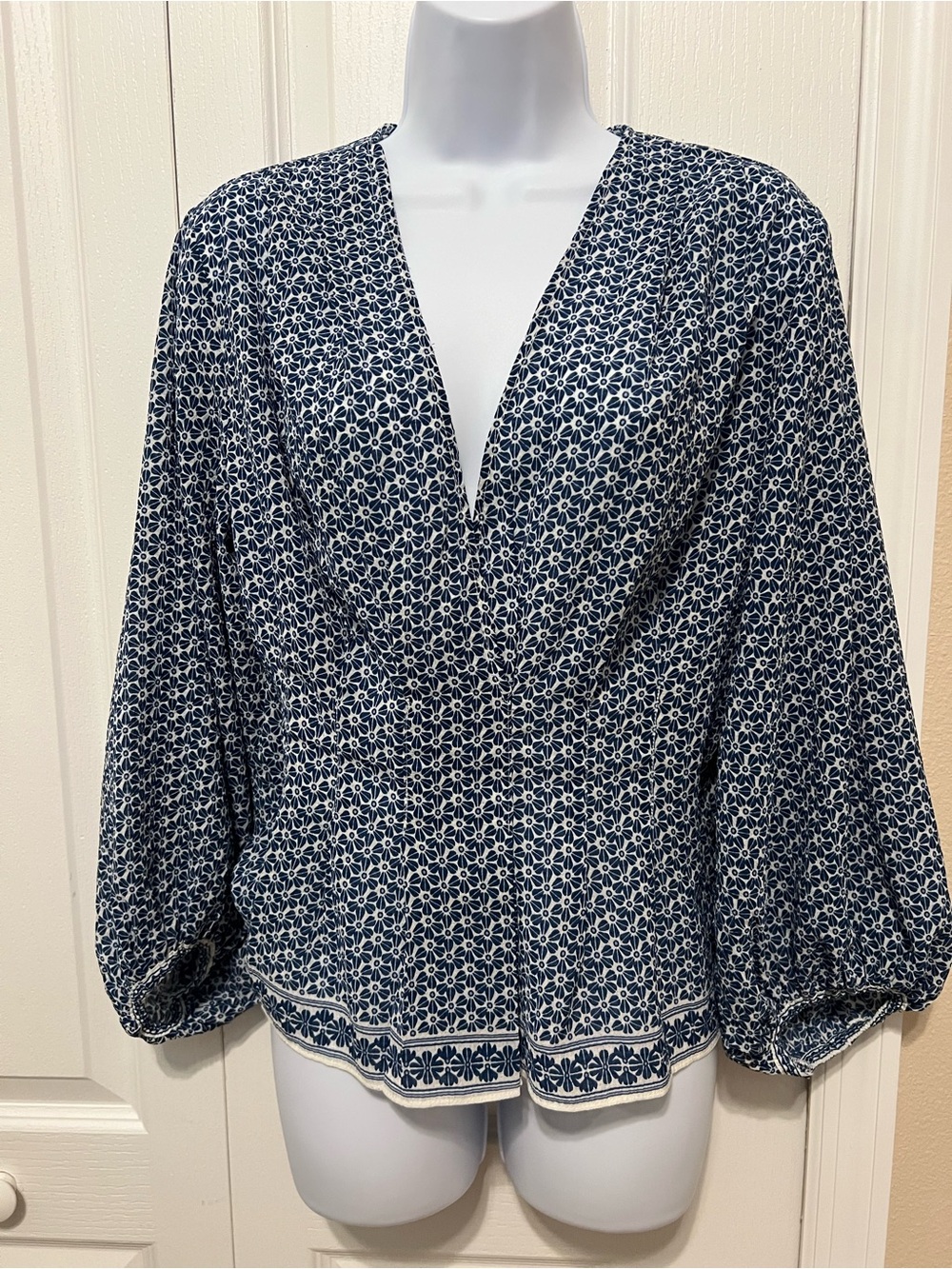 Max Studio Navy and White Printed V-Neck Blouse